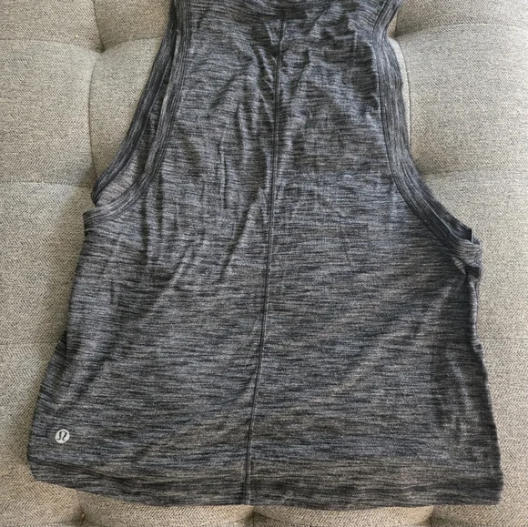 Lululemon Bundle - Picture 3 of 8